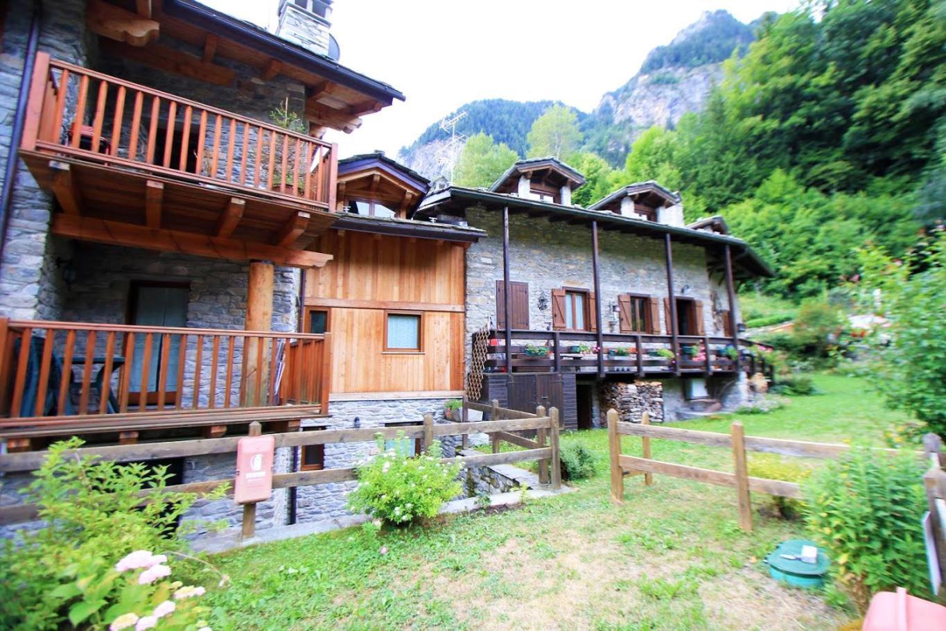 Champex Apartments Pré-Saint-Didier المظهر الخارجي الصورة